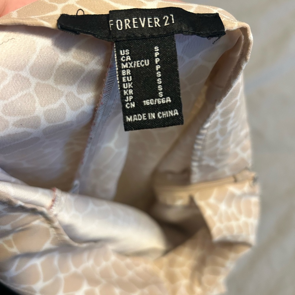 Giraffe Printed Pants